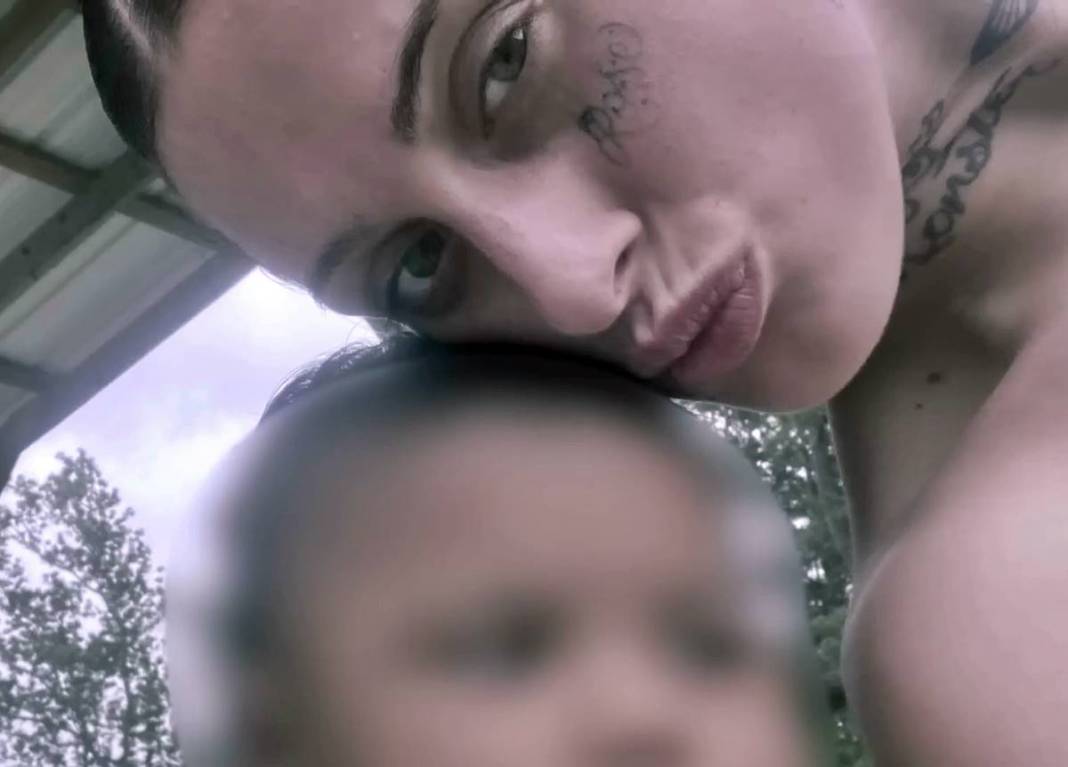 Akılalmaz olay: Bebeğini Facebook'ta sattı! Bebeğin kanında uyuşturucu çıktı 2